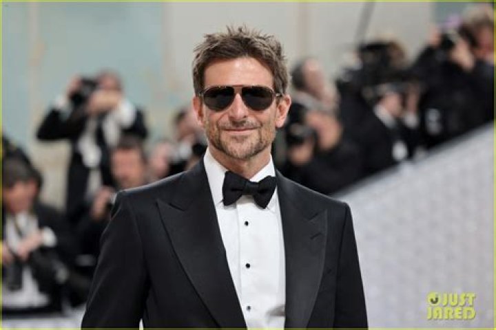 Bradley Cooper – Celebsgraphy