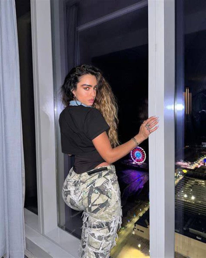 Sommer Ray Bio Age, Height, Weigth & Body Measurements