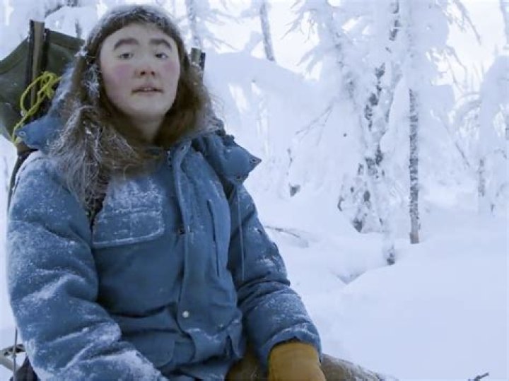 The Last Alaskans casts, Ashley Sheldon and Tyler Sheldon with their kid