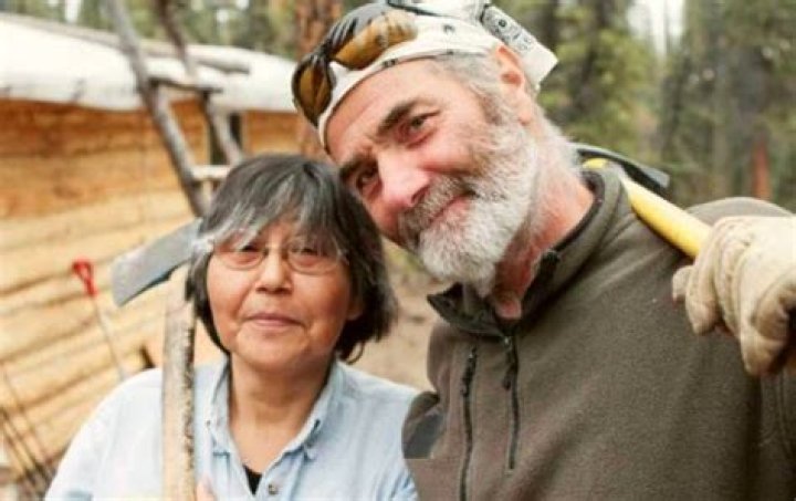 The Last Alaskans casts, Edna Korth